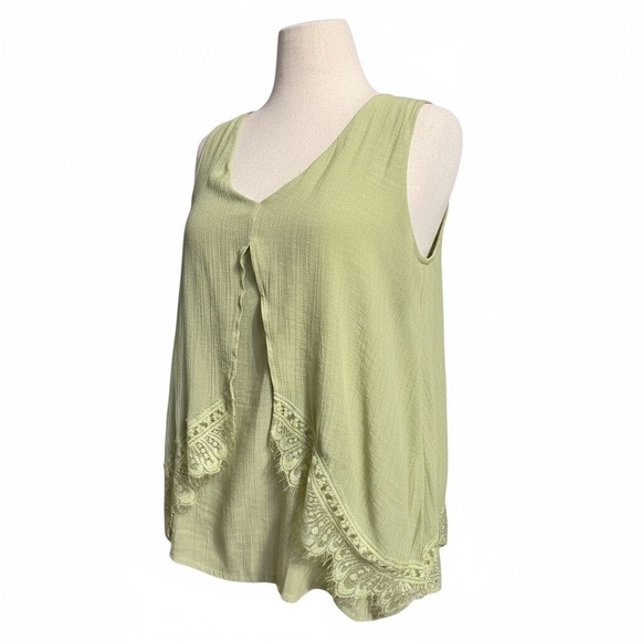 Melissa Paige Light Green Tank Top-Size M - Picture 4 of 9